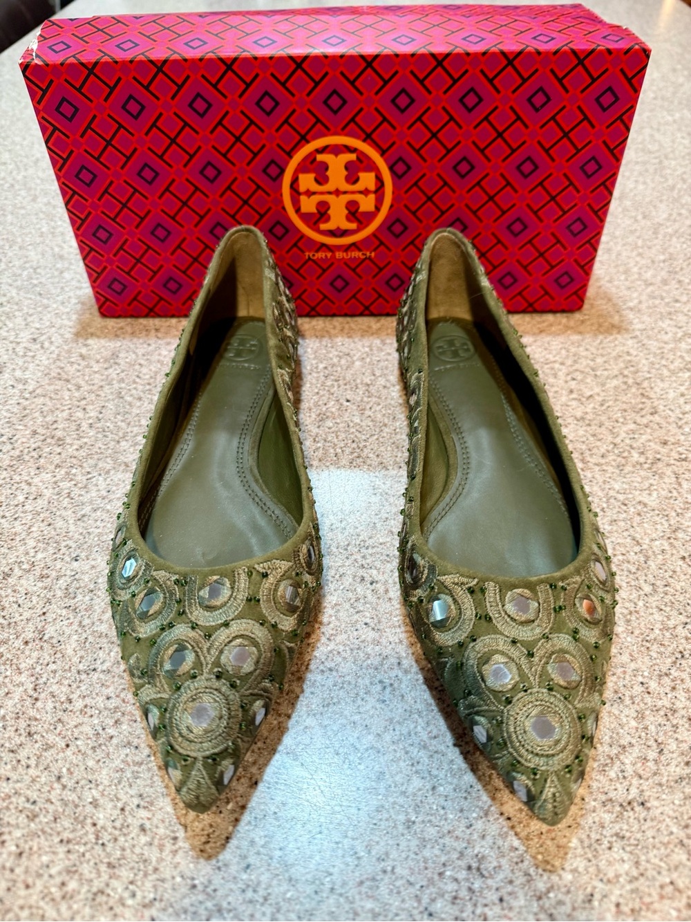 Tory Burch NWT Yasmin Ballet Flats Olive Embroidered Beaded Size 8
